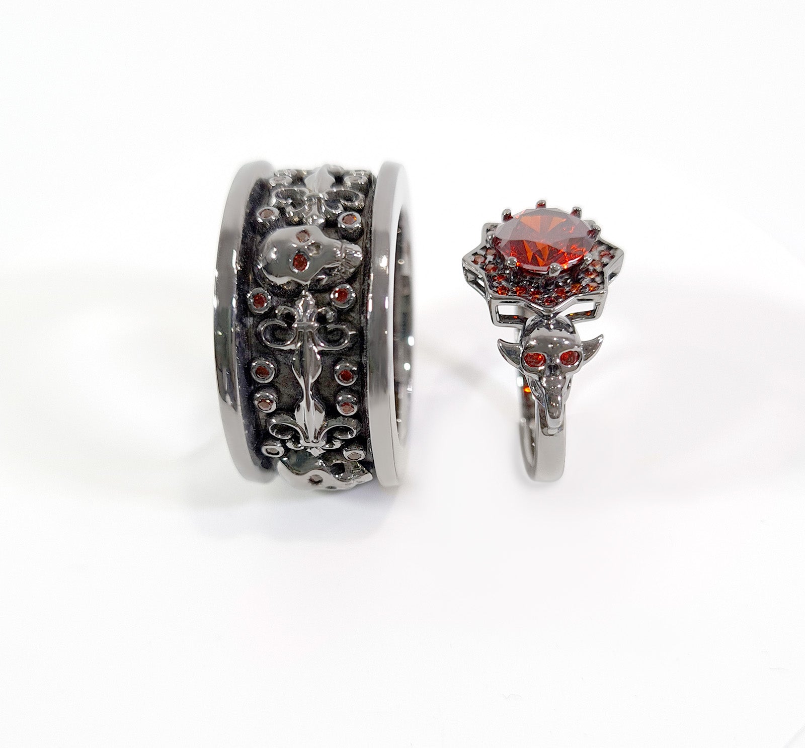 Vampire Couple Skull Ring Set