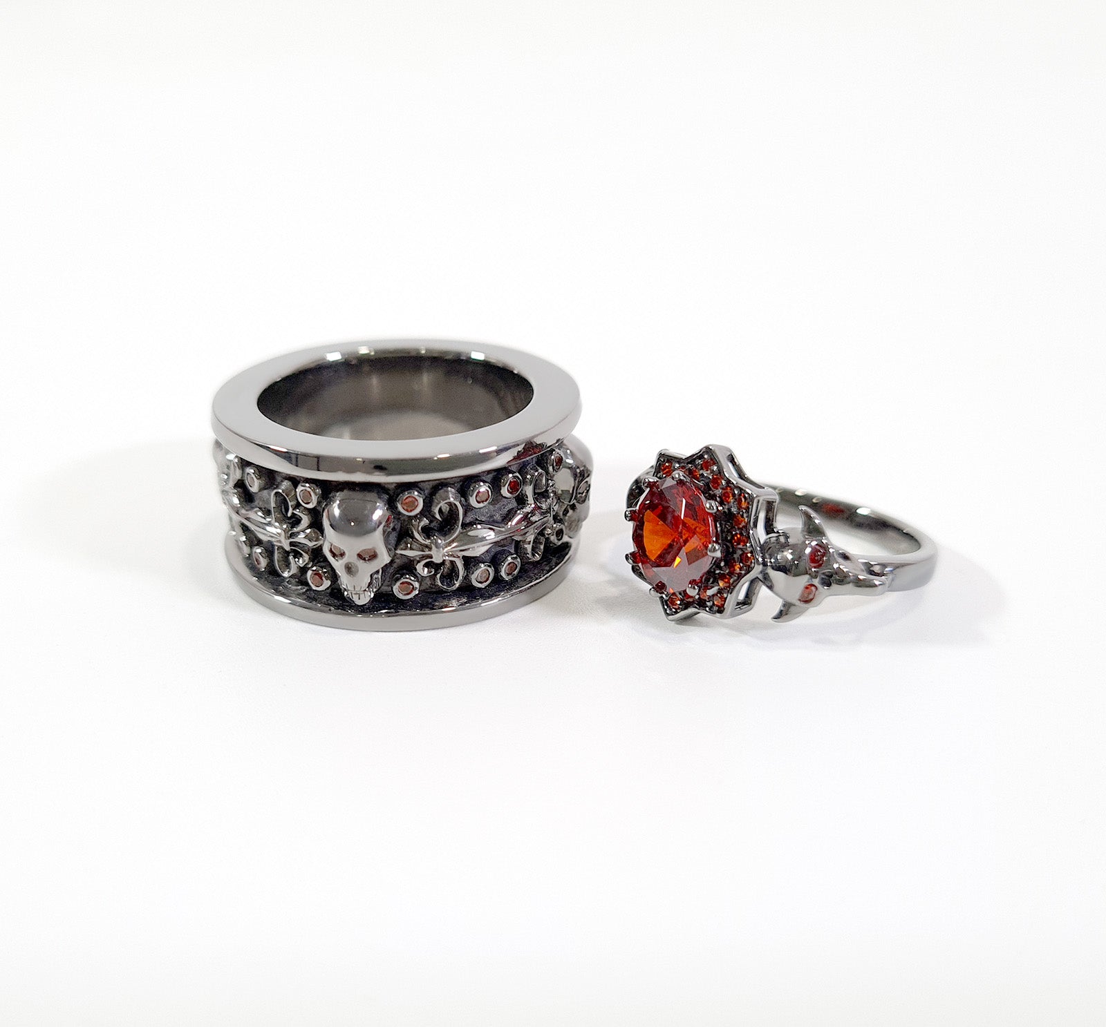 Vampire Couple Skull Ring Set