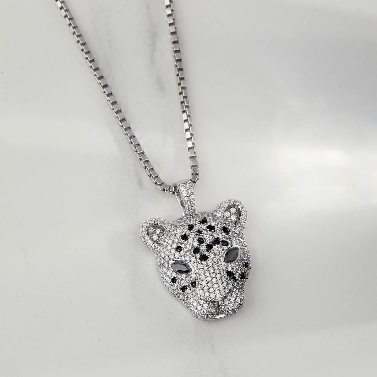 Leopard Necklace Black Spotted Cheetah Jaguar Pendant Iced Out Hip Hop Jewelry Diamond Sterling Silver