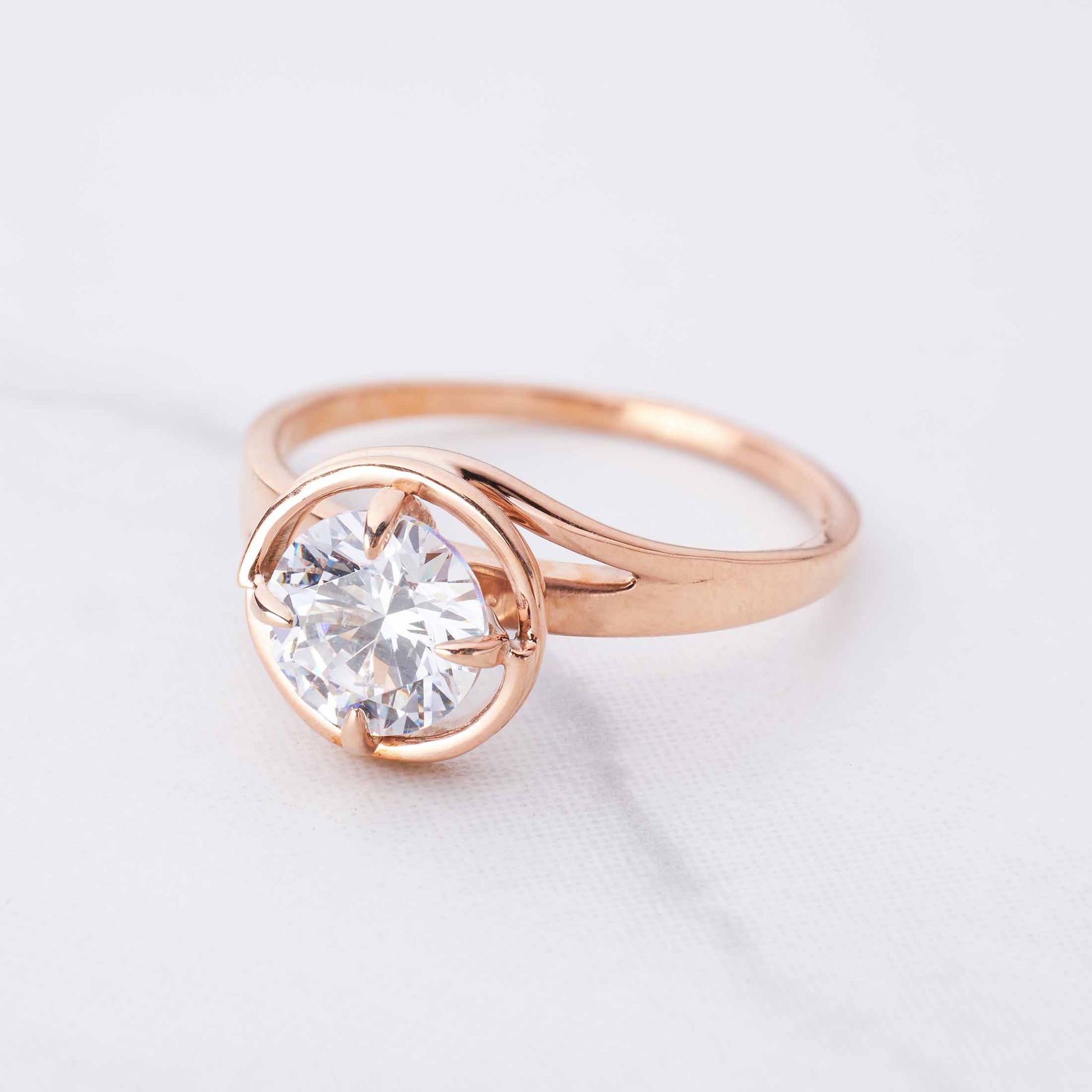Solitaire Moissanite Diamond Ring for Women Rose Gold Engagement Rings Promise Wedding Anniversary