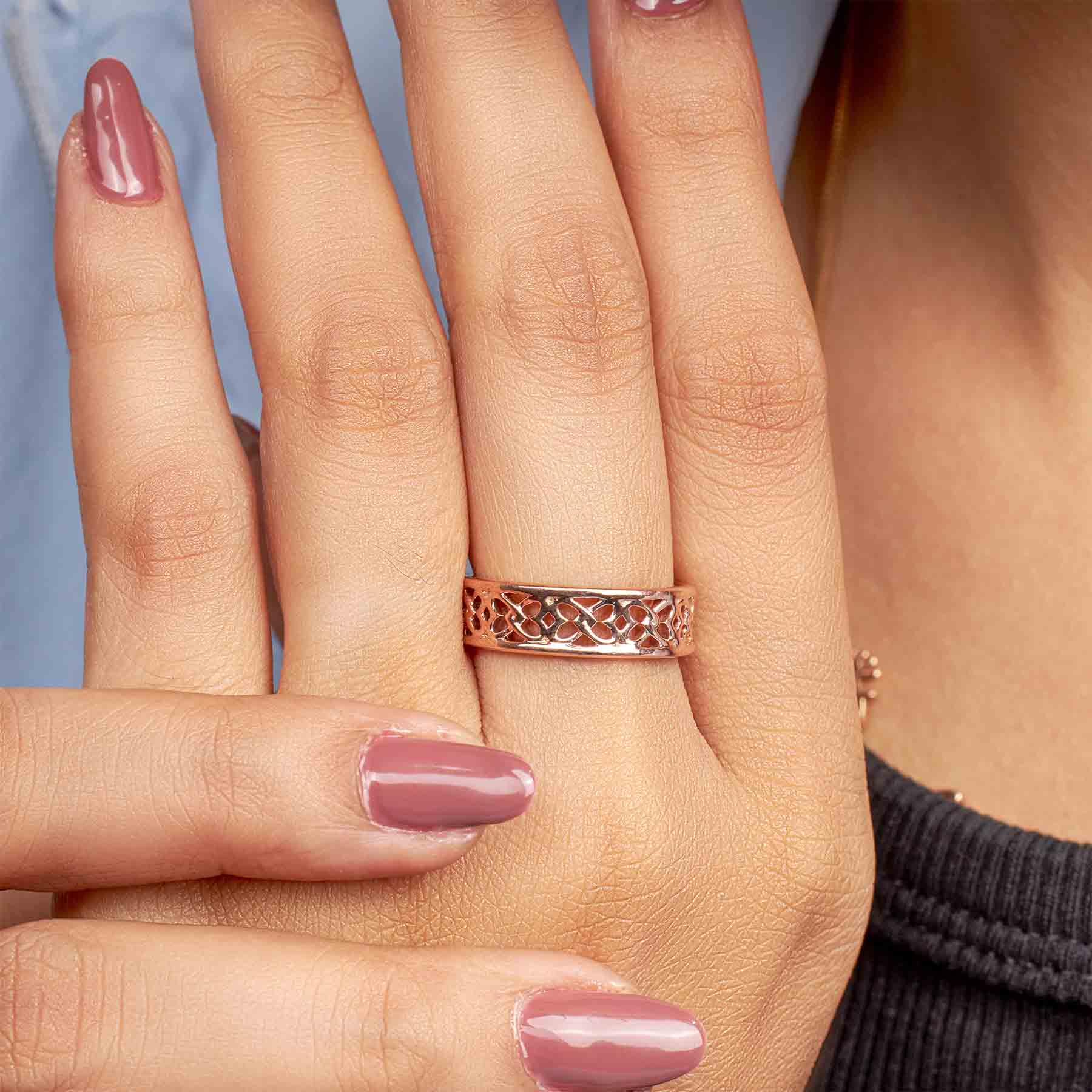 Women's Celtic Wedding Band Interlocked Heart Anniversary Band