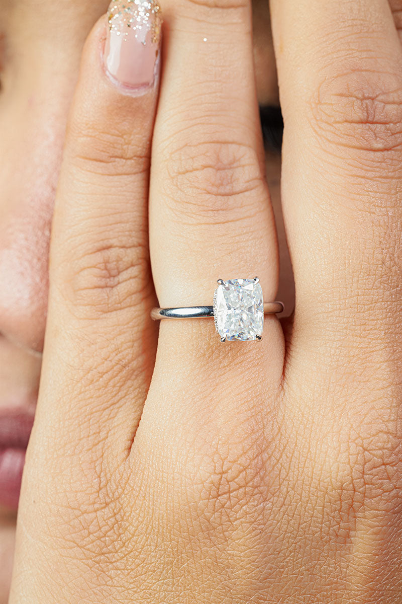 Moissanite Engagement Rings