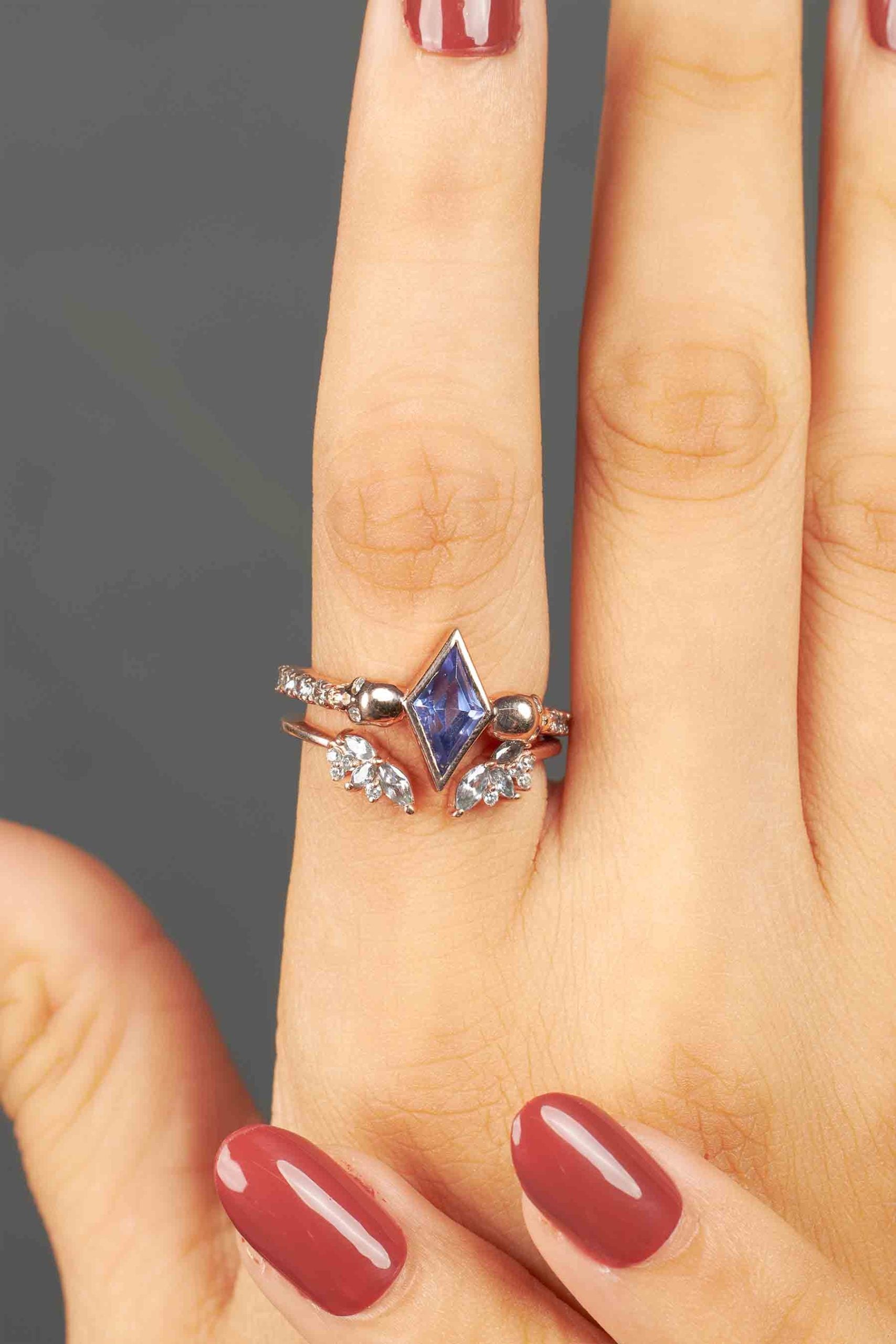 Blue Titanic Gemstone Skull Ring Set Gothic Engagement Wedding Ring Rose Gold Kite Cut