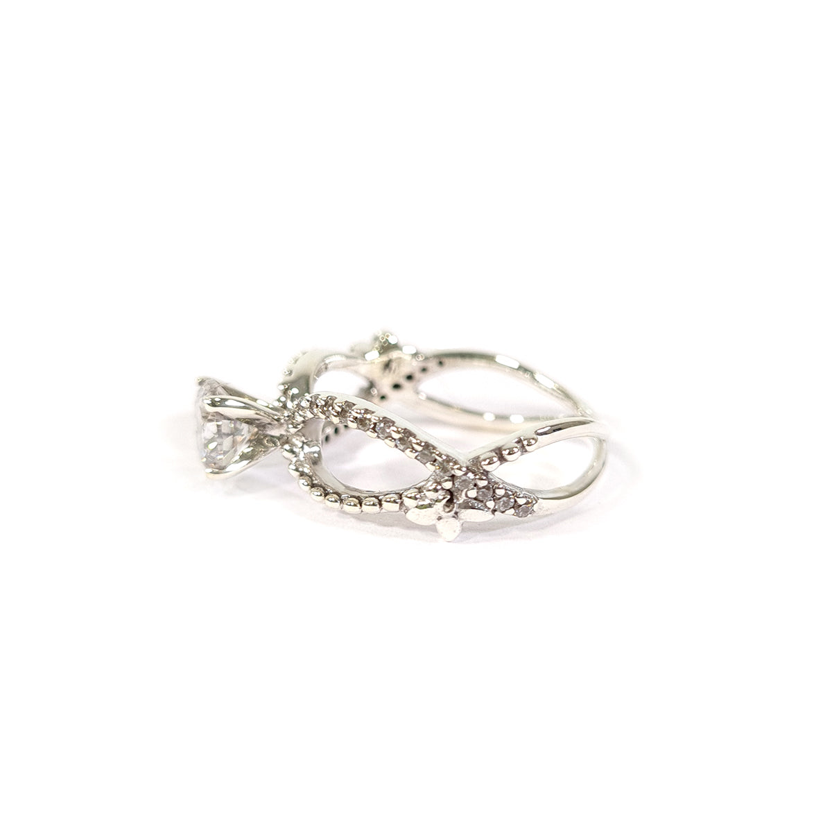 DIAMOND INFINITY ENGAGEMENT RING