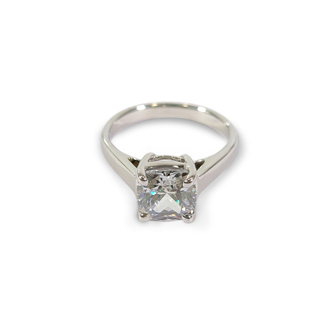 CUSHION CUT DIAMOND RING