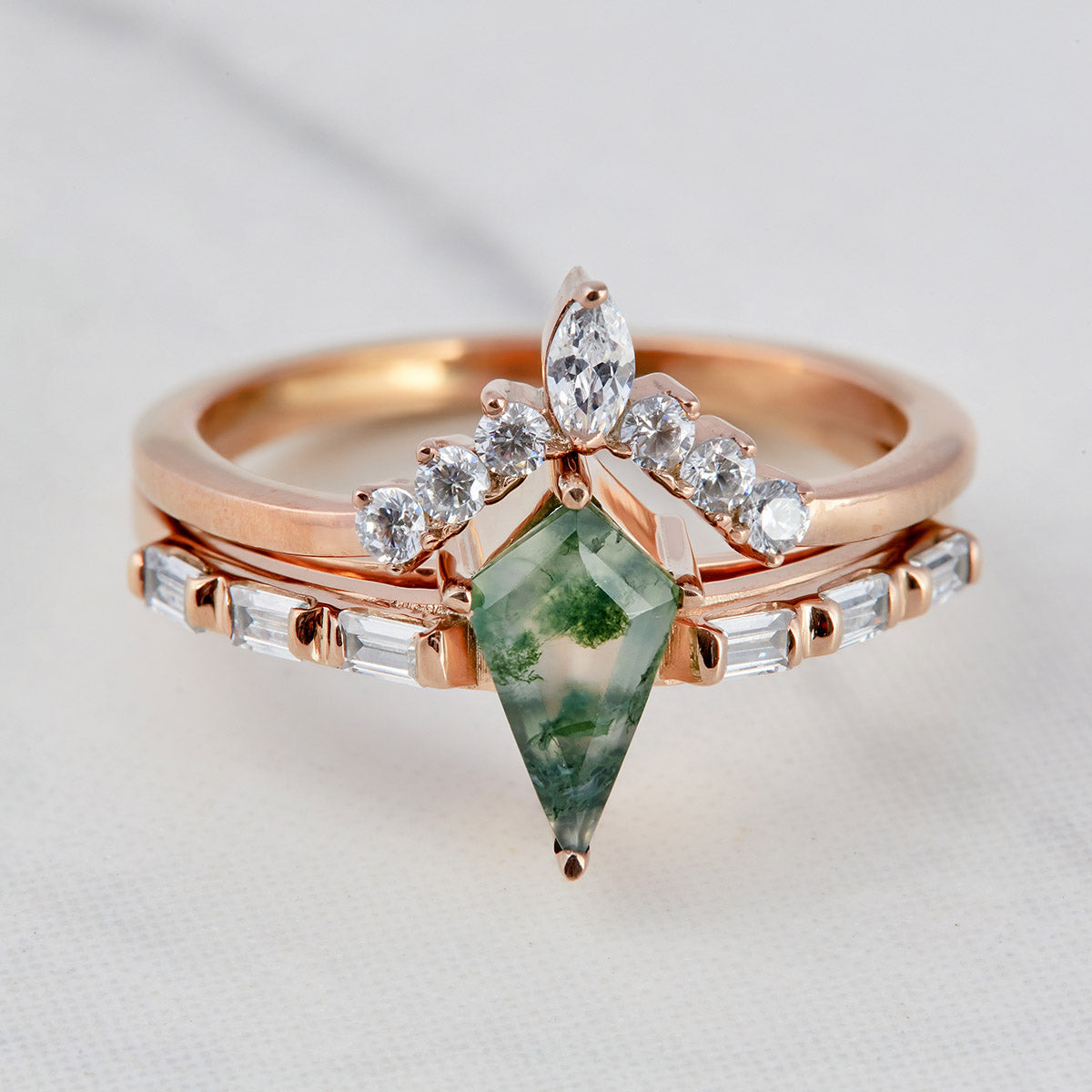 Kite Moss Agate Engagement Ring Set