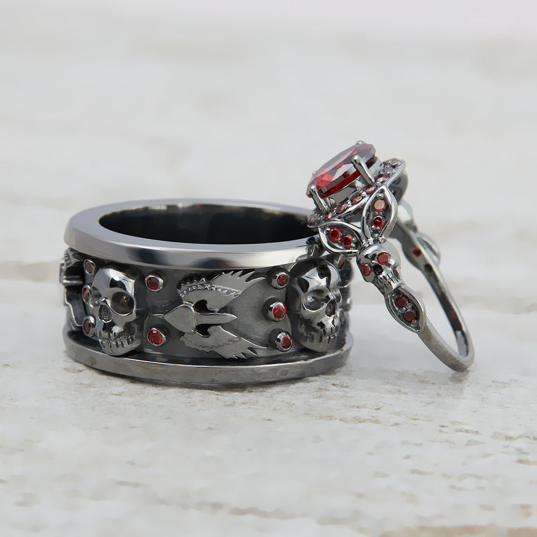 Skull Gothic Wedding Ring Set