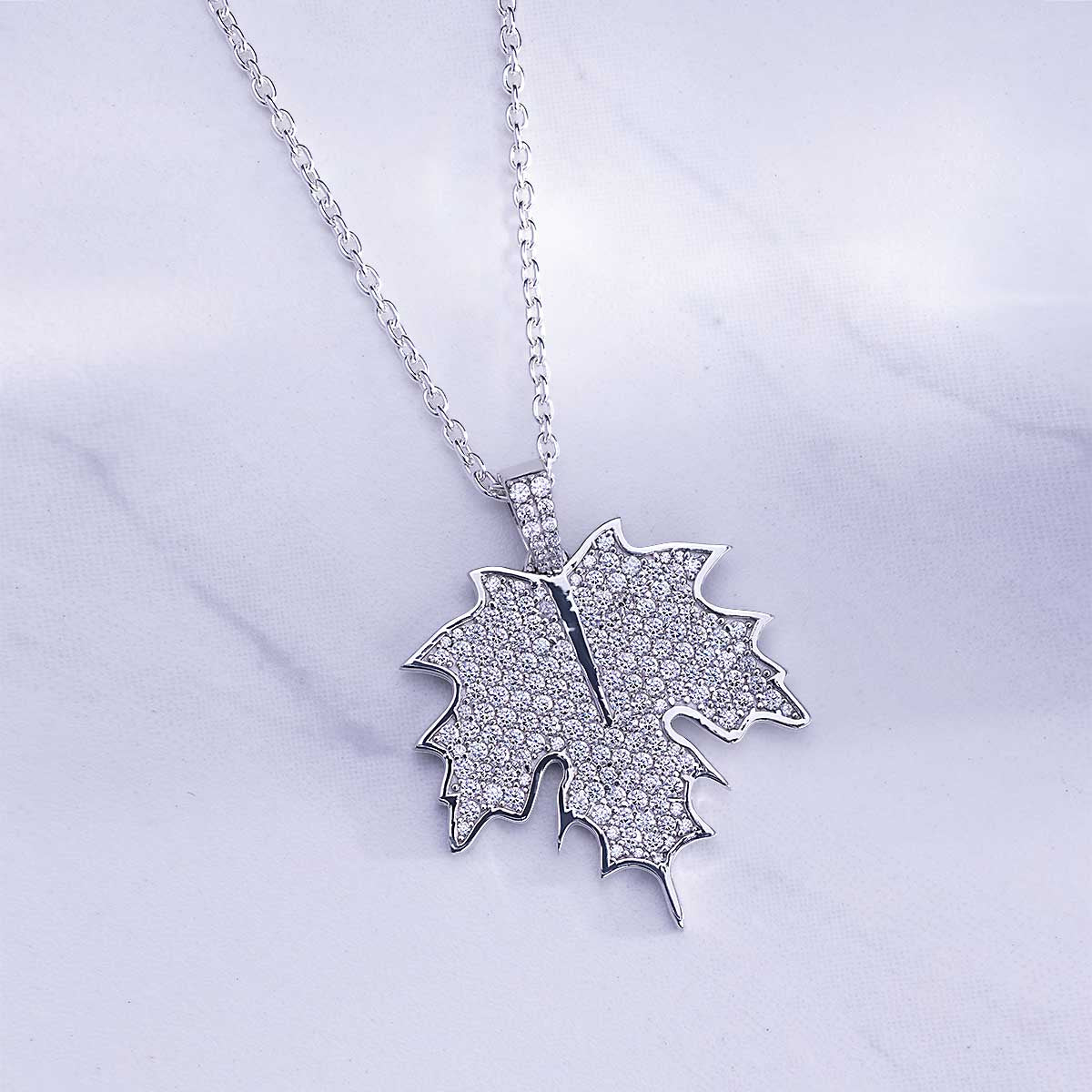 Maple Leaf Necklace Hip Hop Iced Out Pendant Autumn Jewelry