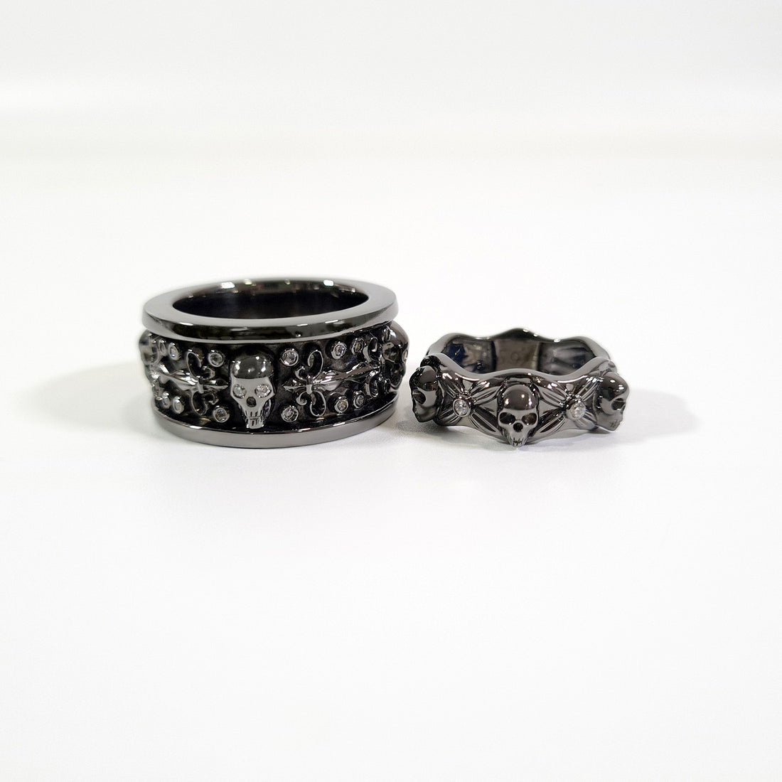 Skull Wedding Band Set