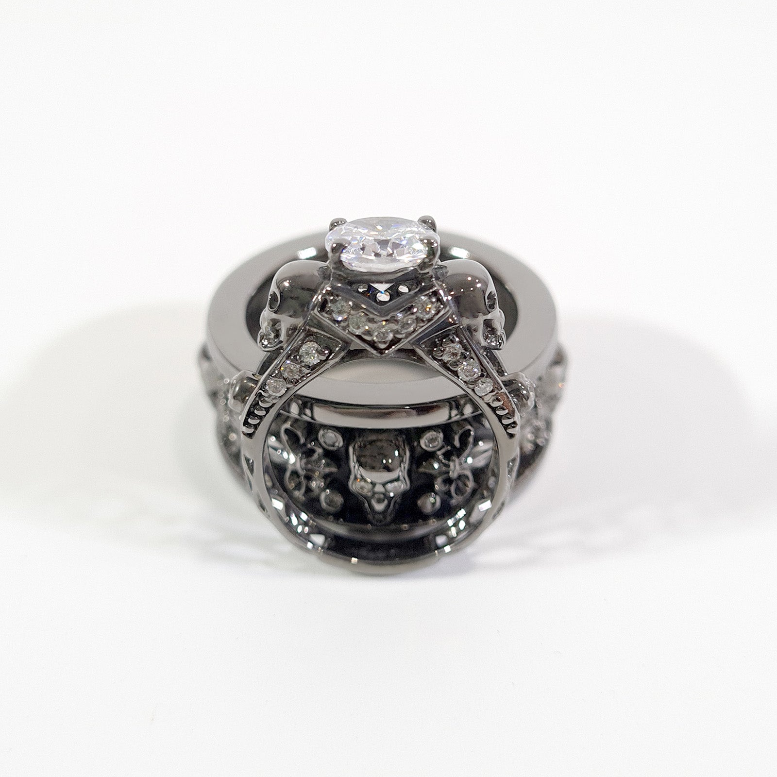 2.75TCW Diamond Skull Ring Set