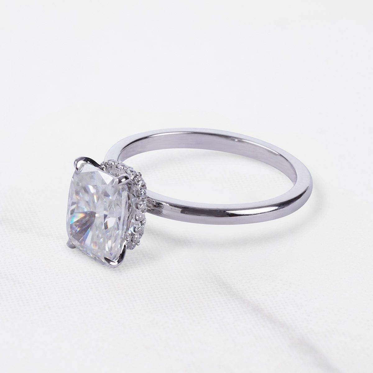 long-cushion-cut-solitaire-diamond-hidden-halo-bridal-ring-set