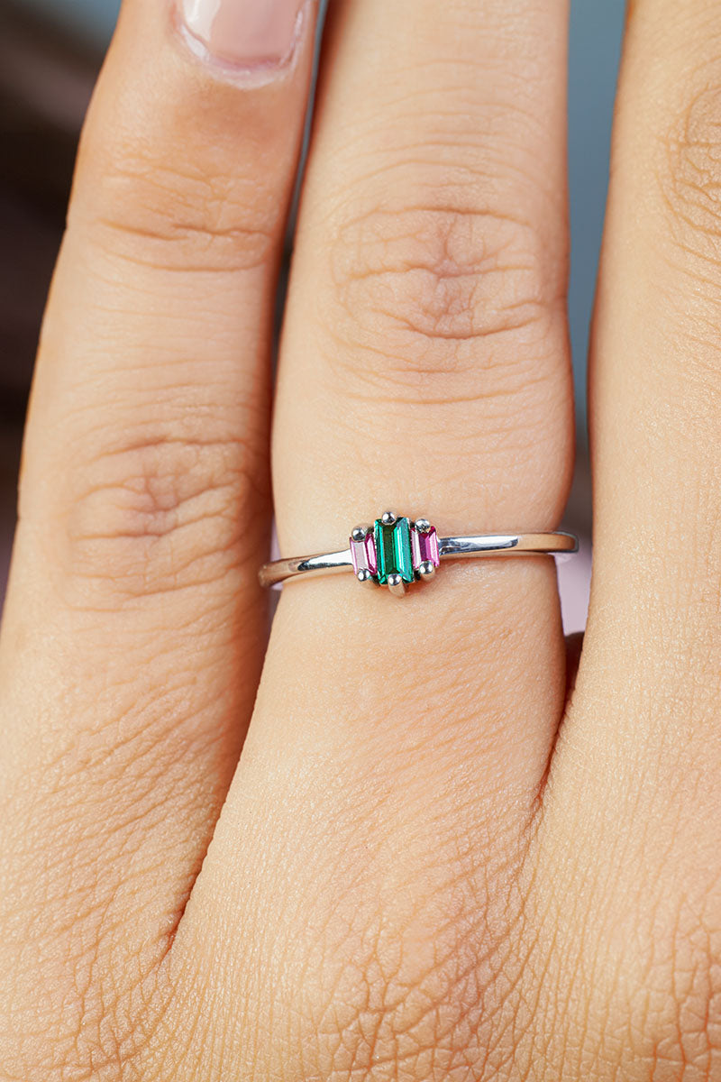 Baguette Stone Mothers Ring
