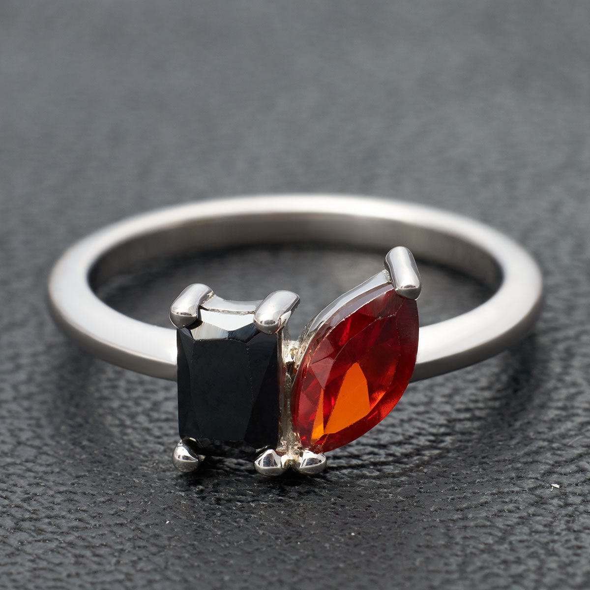 Toi Et Moi Engagement Rings