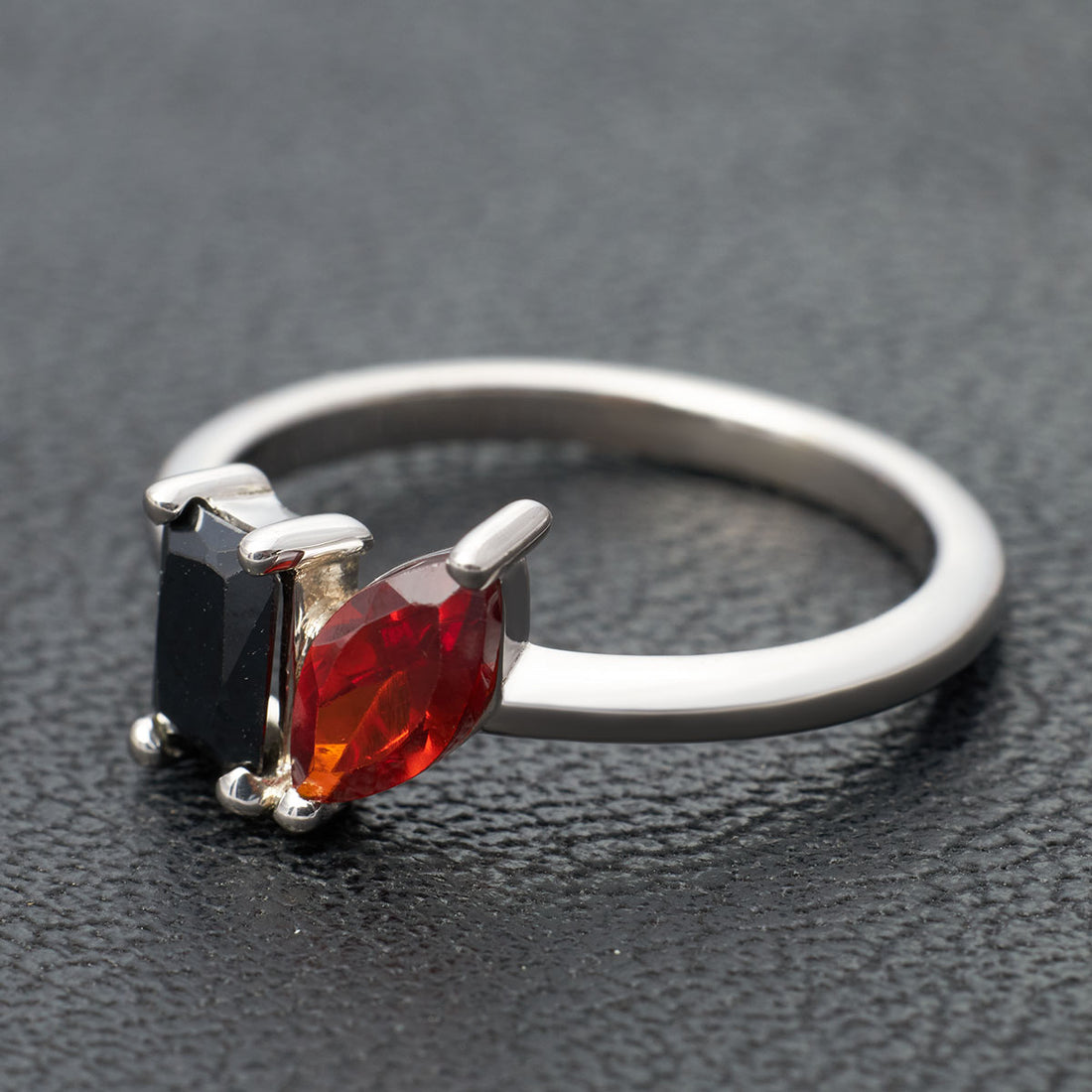 Toi Et Moi Engagement Rings
