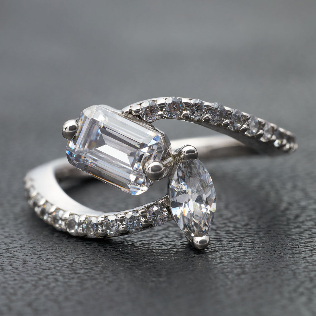 1.60TCW Diamond Toi Et Moi Ring