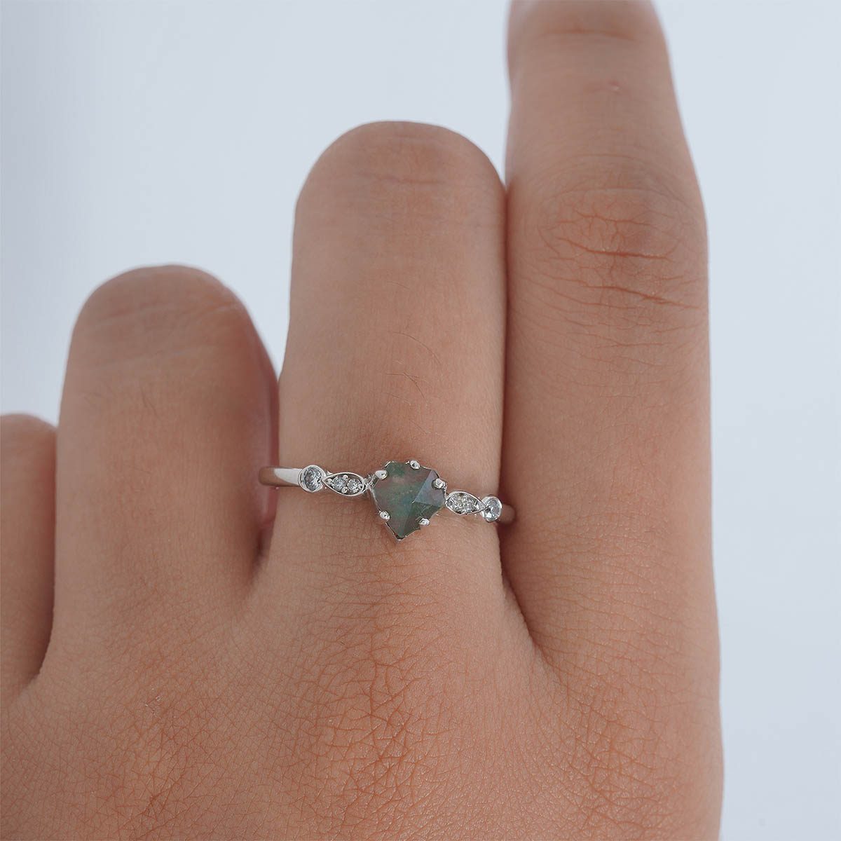 Pentagon Rose Cut Natural Moss Agate Ring Solid 14k White Gold