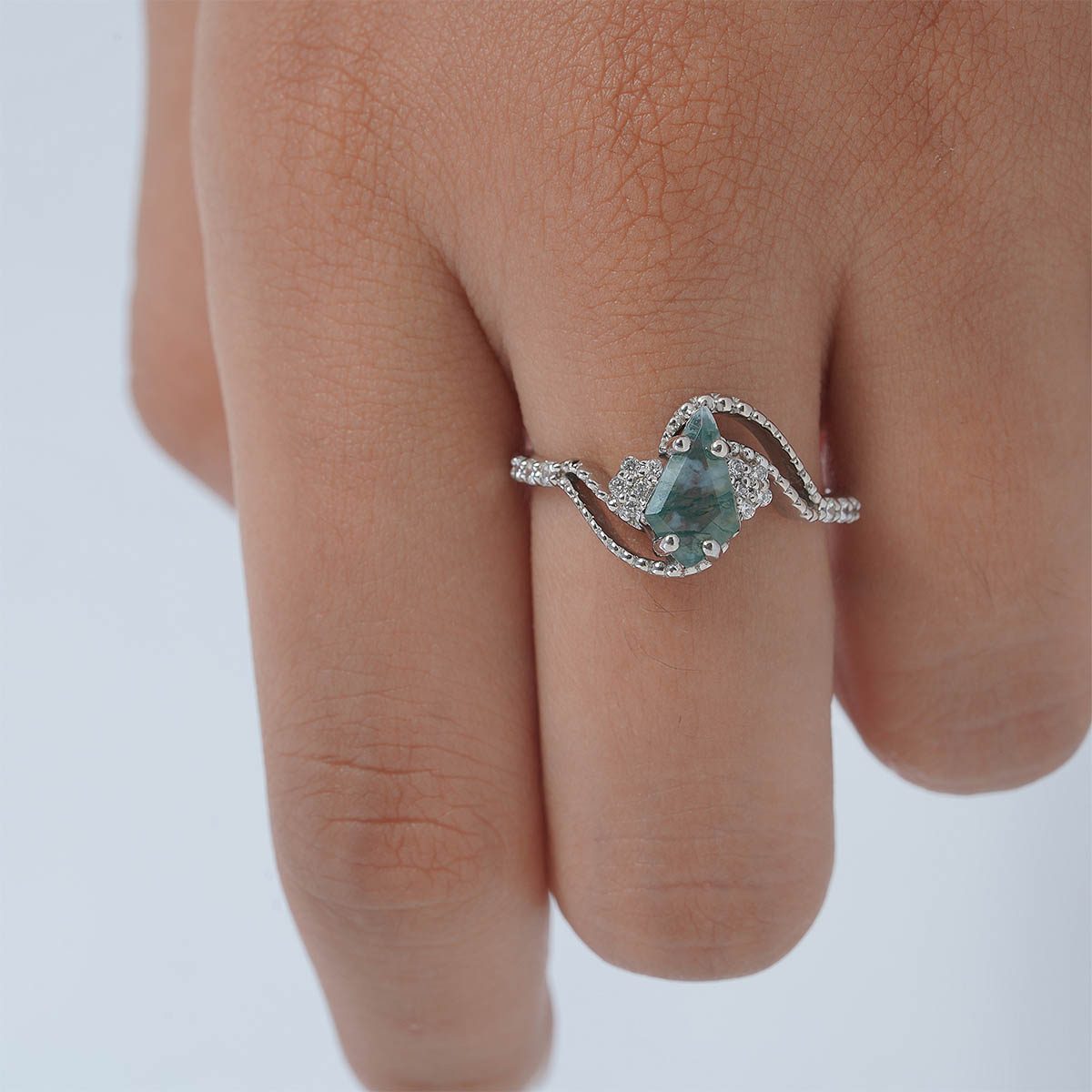Kite Cut Moss Agate Engagement Ring Art Deco Vintage Jewelry