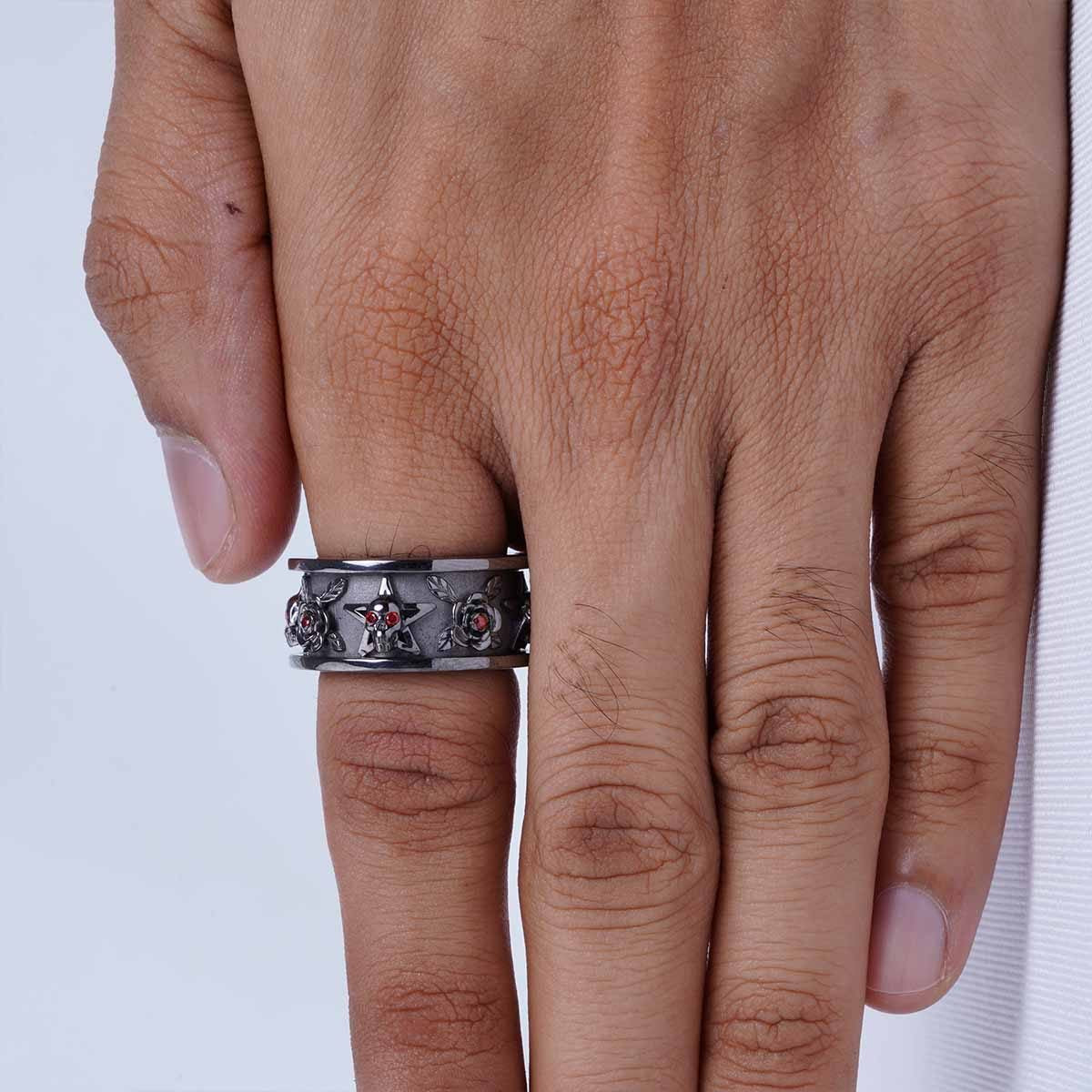 Pentagram Skull and Rose Band Gothic Wedding Ring for Men