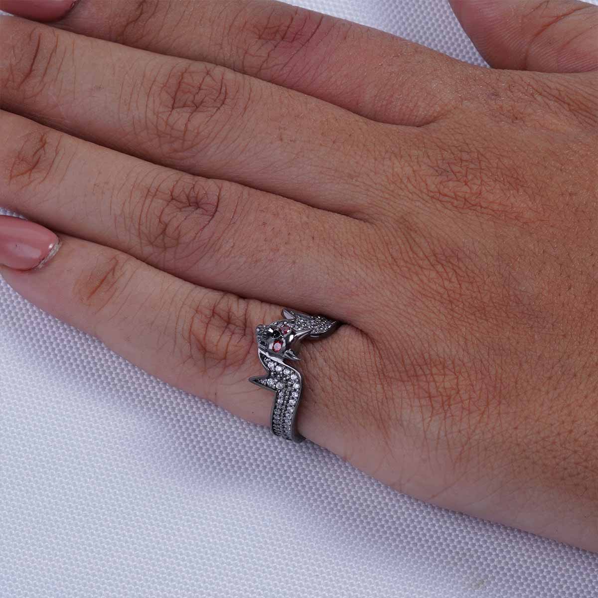 Vampire Skull Ring with Horns Red Eyes Moissanite Devil Jewelry