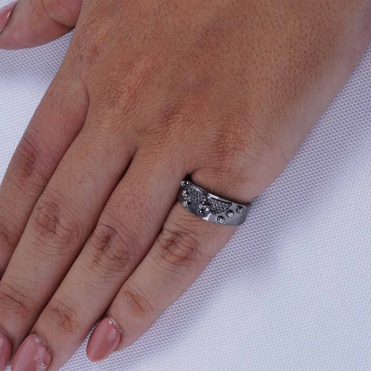 Angel Wings Skull Ring Dark Gothic Wedding Band for Women