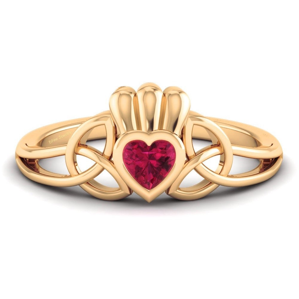 TRINITY CLADDAGH HEART RING
