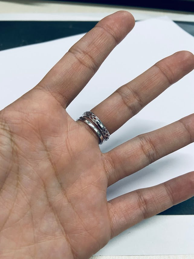 MESH SKULL ENGAGEMENT RING SET