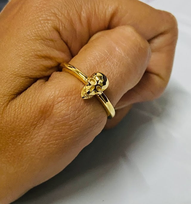 Minimalist Dainty Skull Ring