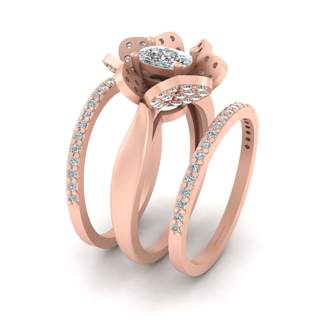 CUSHION DIAMOND ENGAGEMENT RING SET