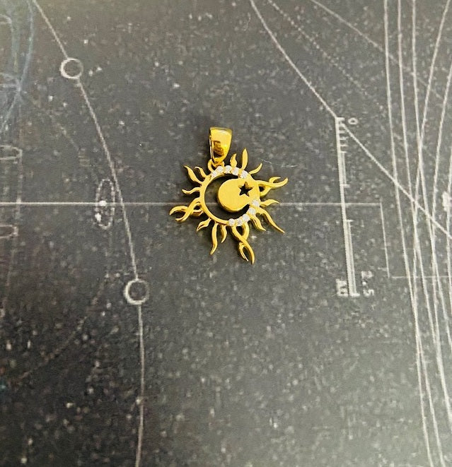 SUN AND MOON PENDANT