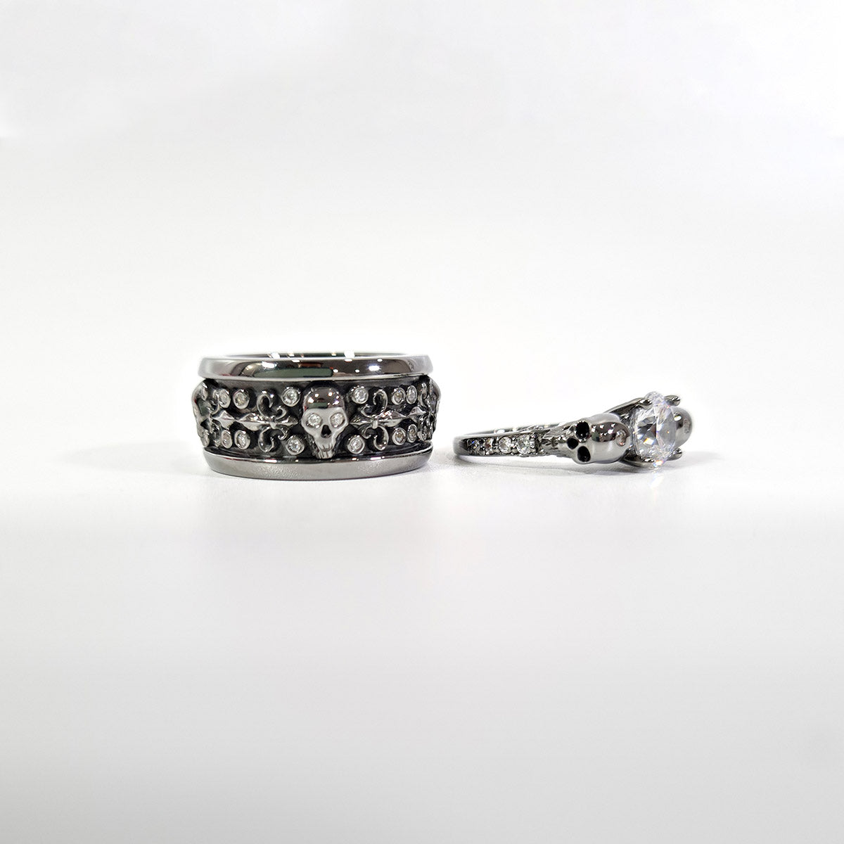 DIAMOND SKULL WEDDING RINGS
