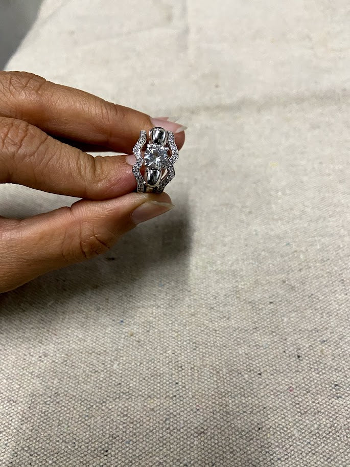 DIAMOND SKULL ENGAGEMENT RING SET