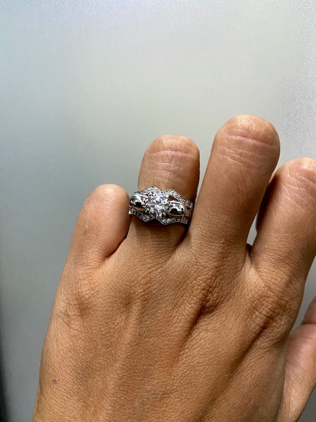 DIAMOND SKULL ENGAGEMENT RING SET