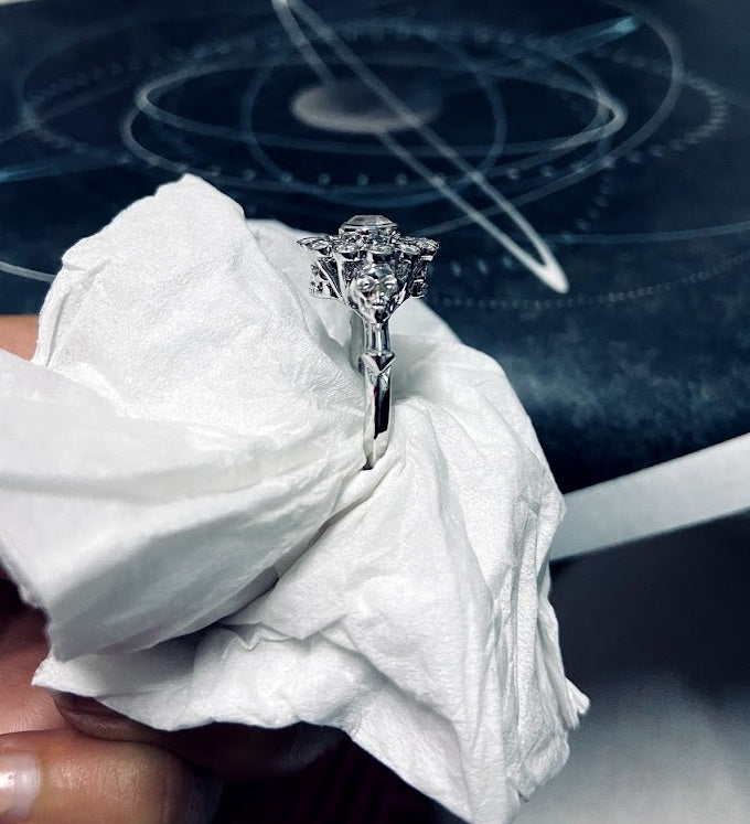 Octagon Diamond Skull Ringv