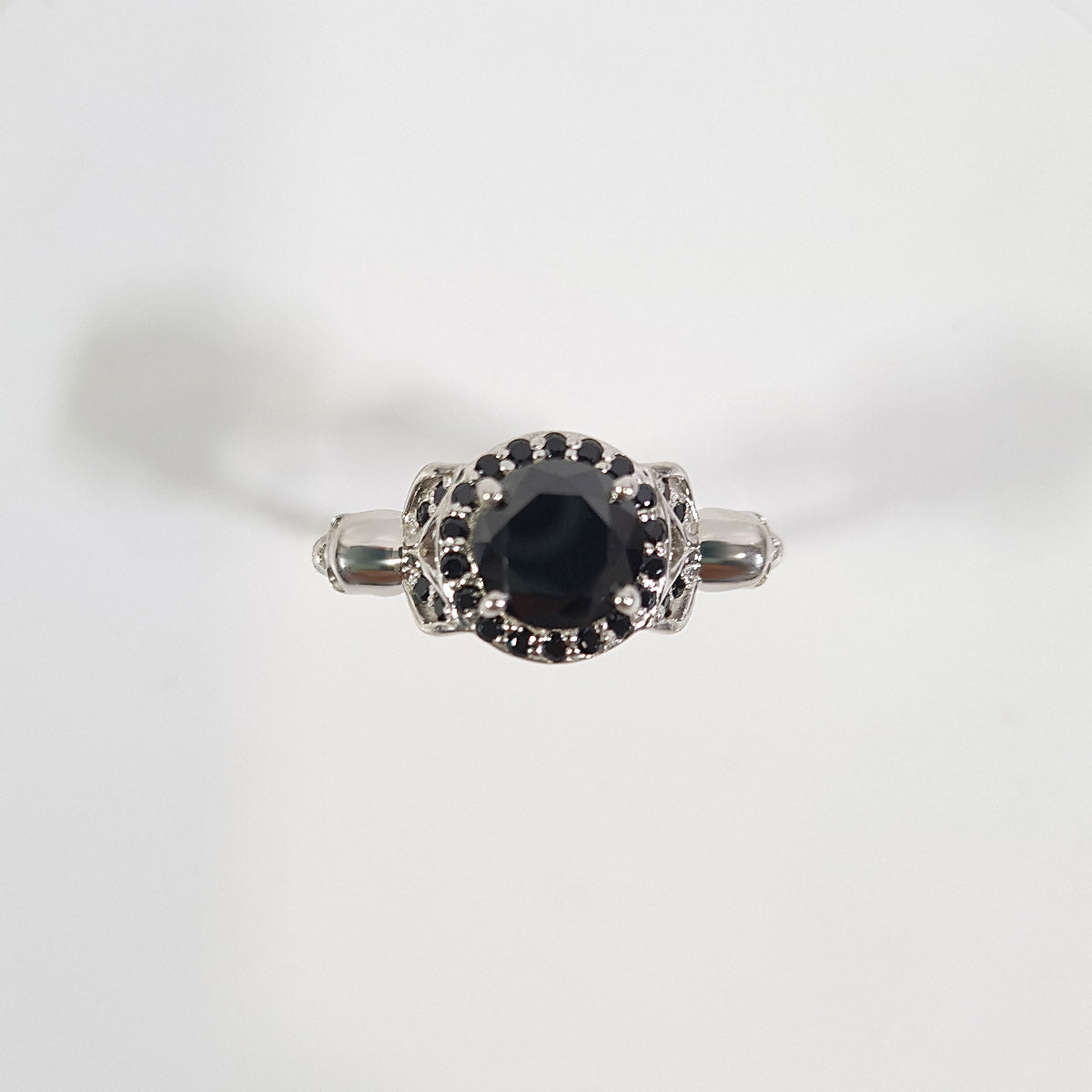 1.65TCW ONYX SKULL PROMISE RING