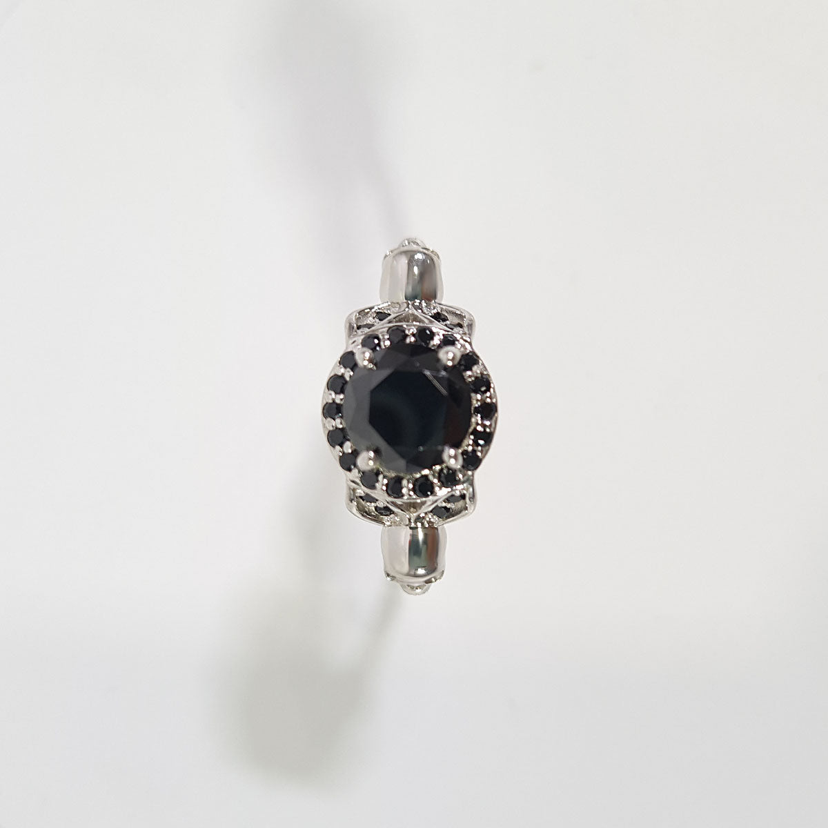 1.65TCW ONYX SKULL PROMISE RING