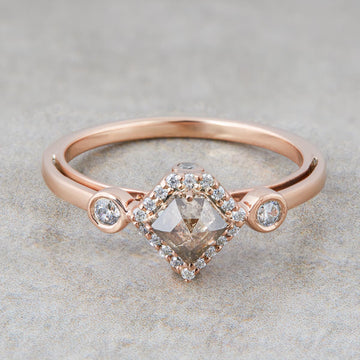 Trapezoid Cut Diamond Engagement Ring