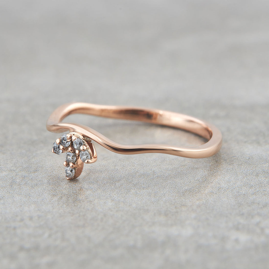 Salt and Pepper Diamond Wavy Ring
