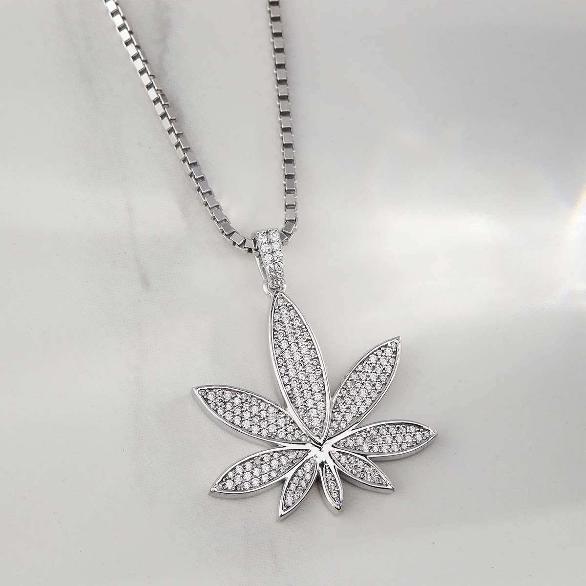 Marijuana Pendant Necklace Hip Hop Iced Out Jewelry Cannabis Leaf 420 Day Sterling Silver Diamond Cubic Zirconia