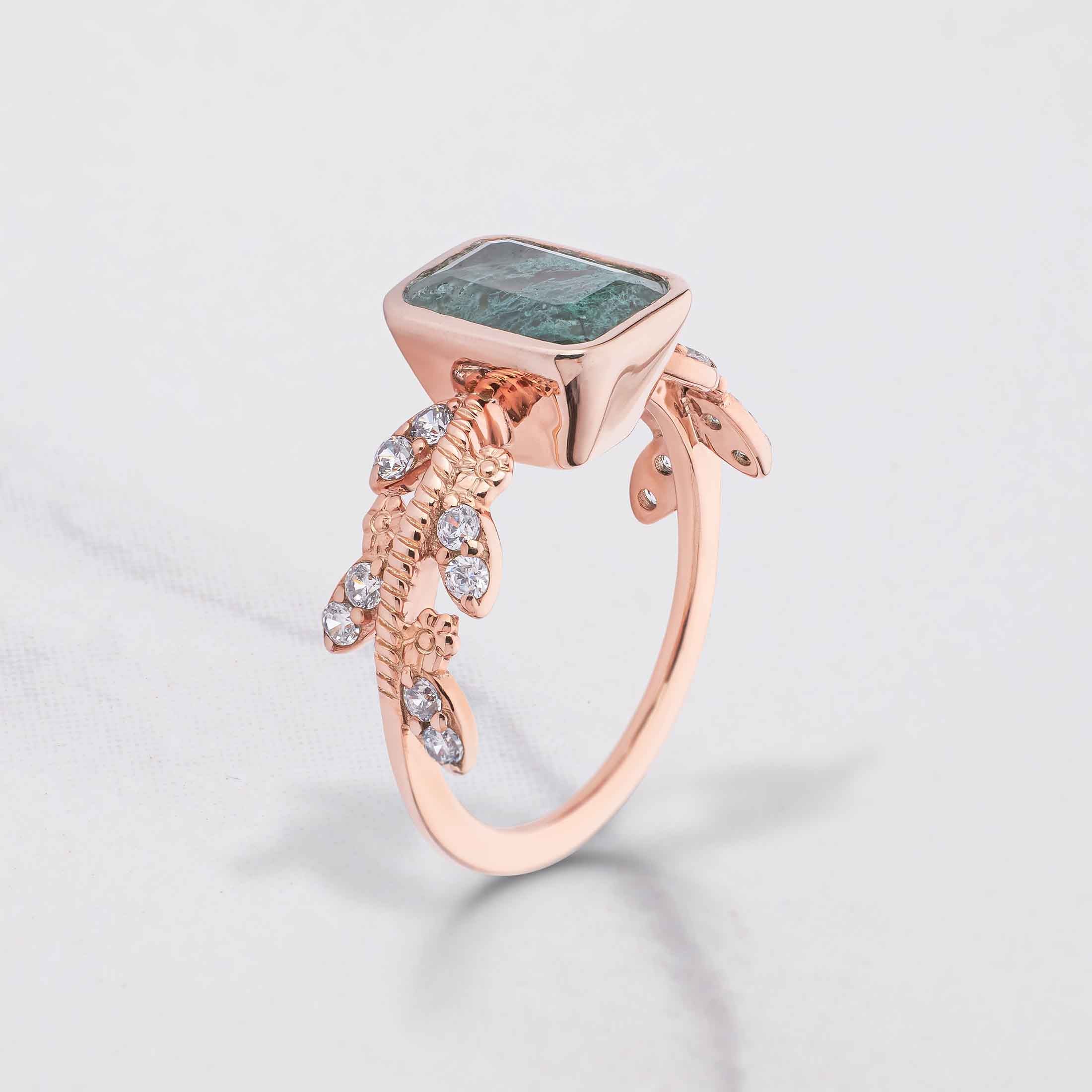 Natural Moss Agate and Moissanite Vintage Engagement Ring Set
