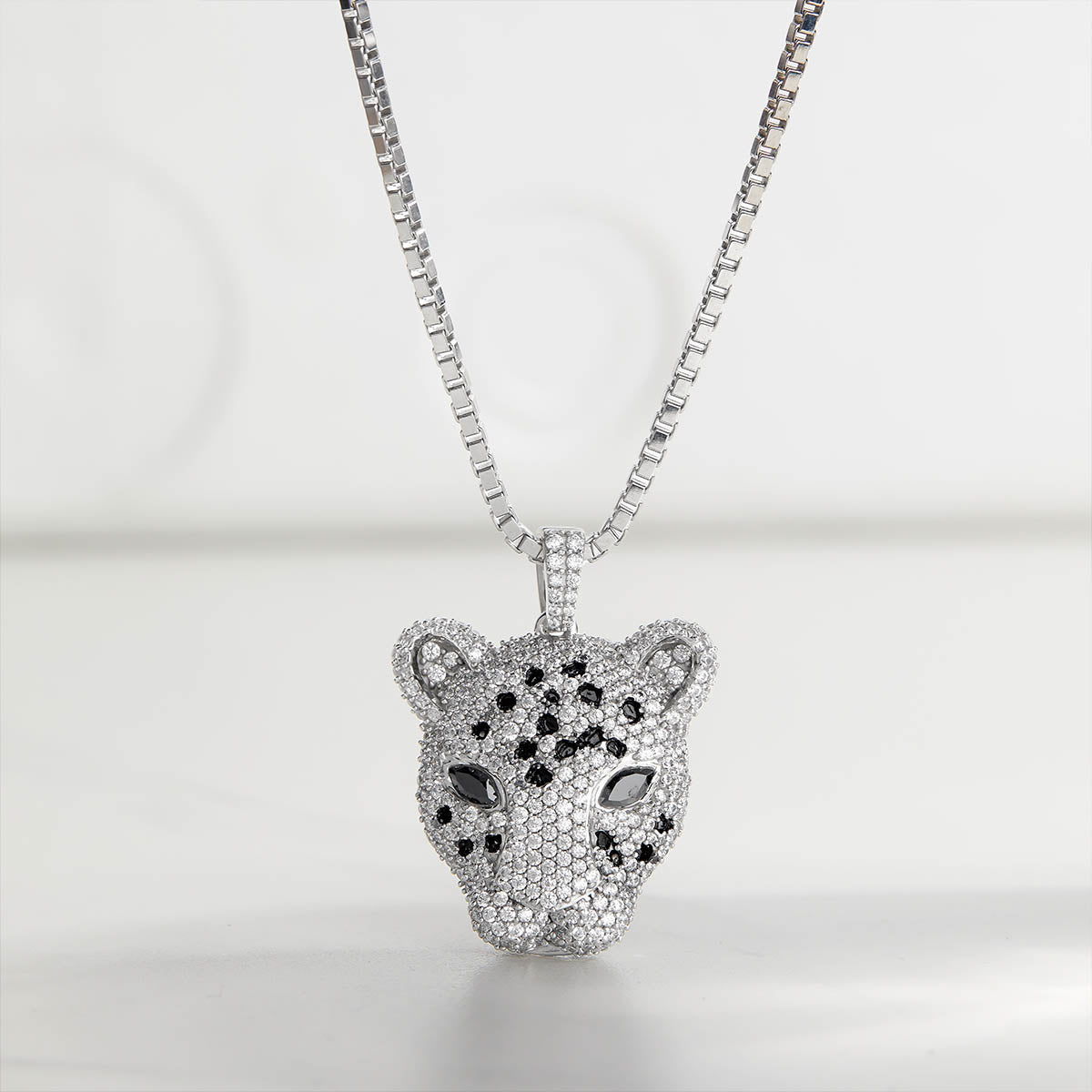 Leopard Necklace Black Spotted Cheetah Jaguar Pendant Iced Out Hip Hop Jewelry Diamond Sterling Silver