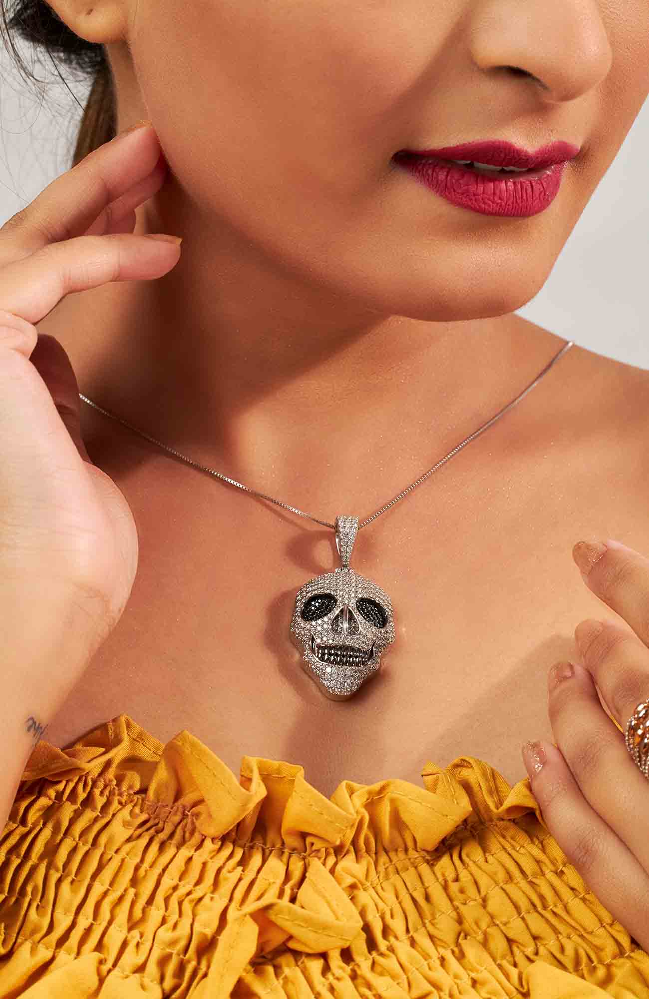 Iced Out Skull Pendant Necklace Locket With Chain Halloween Skull Gothic Jewelry