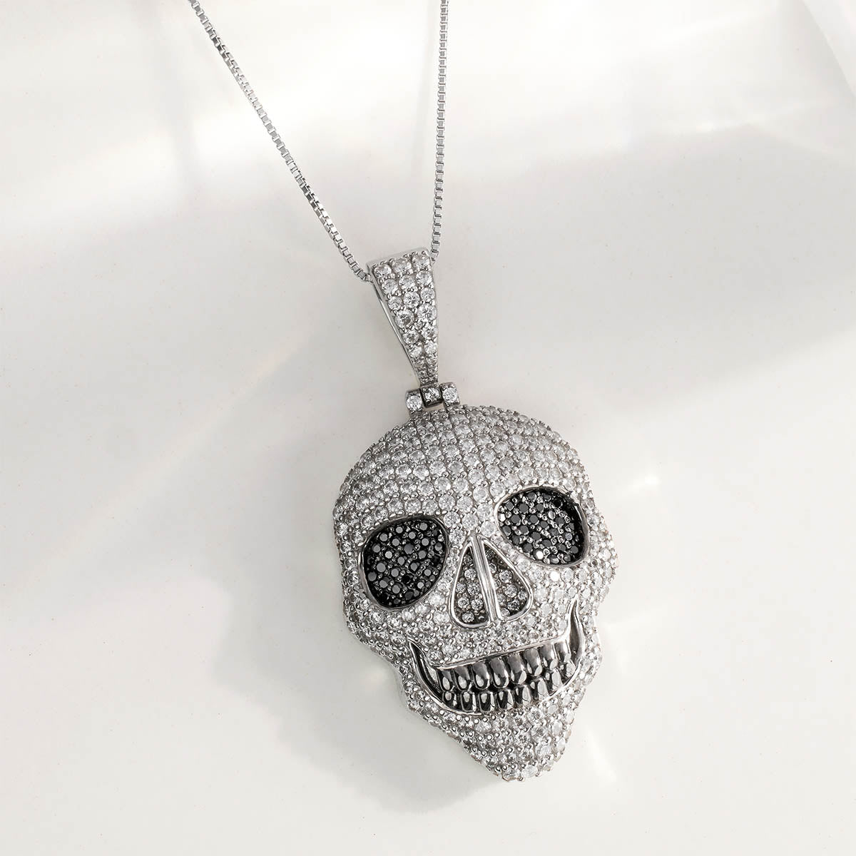 Iced Out Skull Pendant Necklace Locket With Chain Halloween Skull Gothic Jewelry