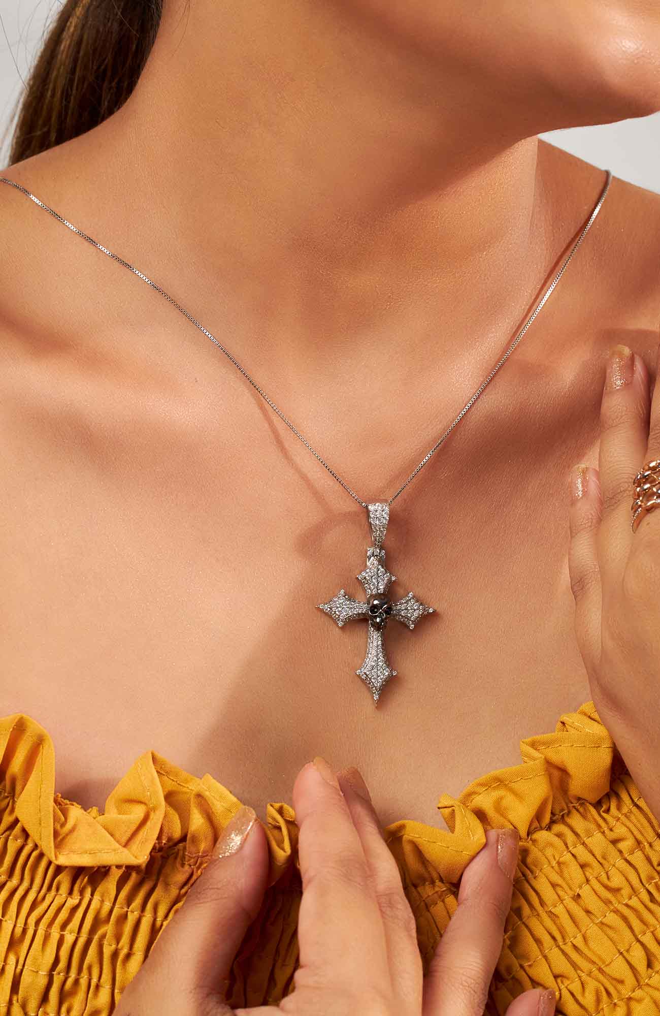 Iced Out Skull Cross Pendant Necklace With Chain Halloween Gothic Hip Hop Jewelry