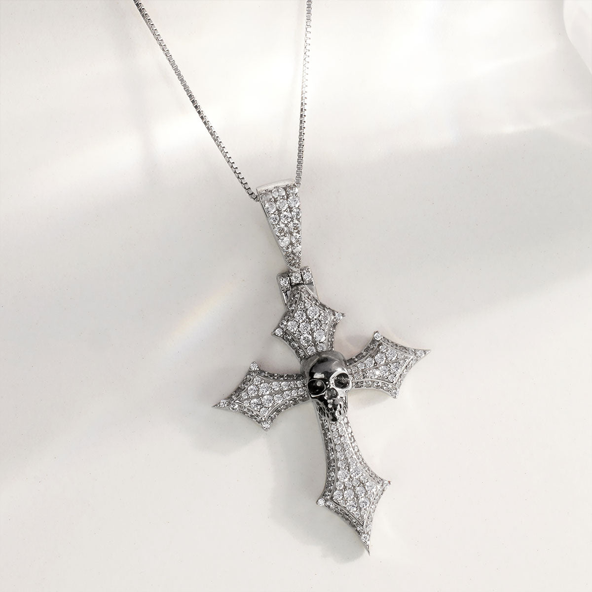 Iced Out Skull Cross Pendant Necklace With Chain Halloween Gothic Hip Hop Jewelry