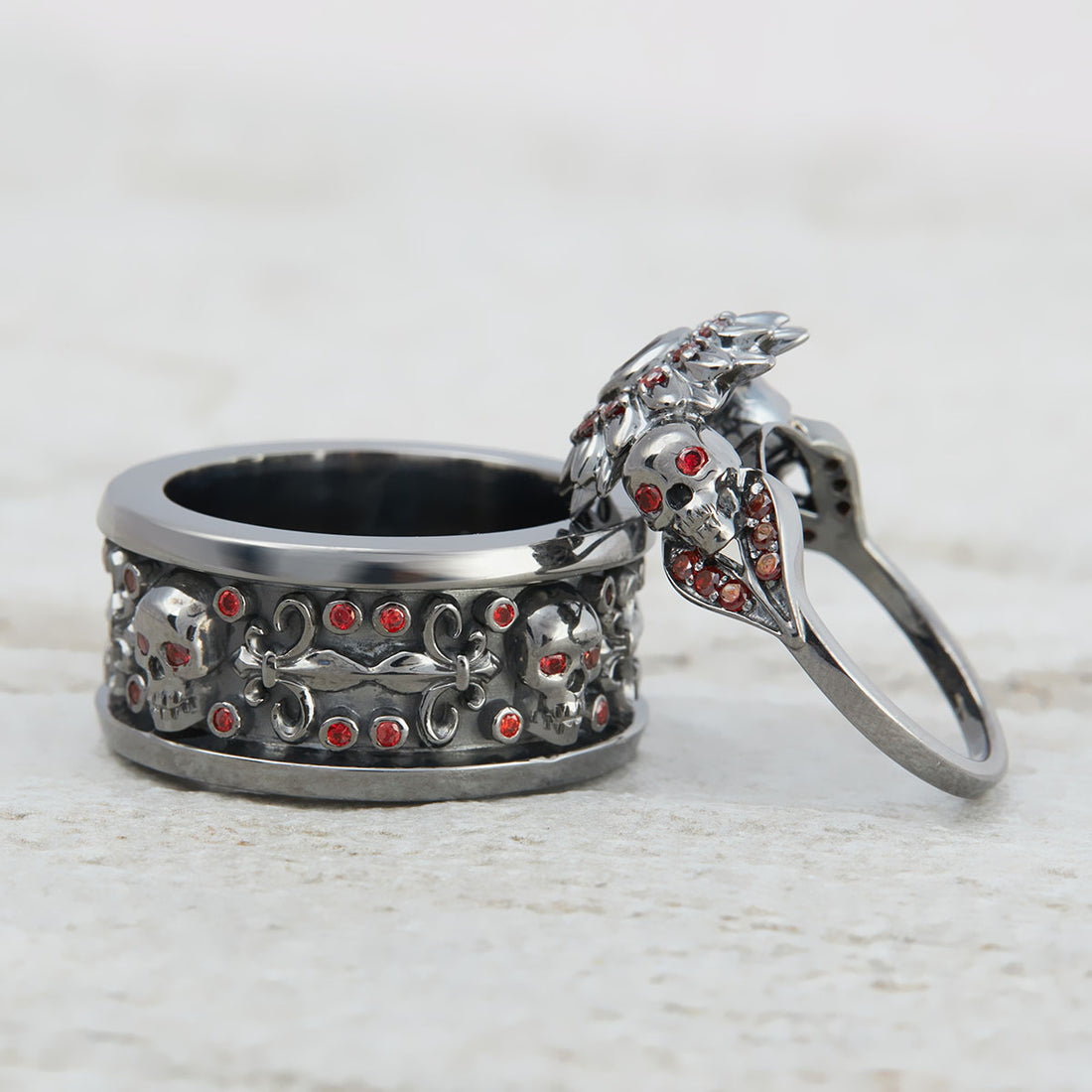 Flower Skull Engagement Ring Set