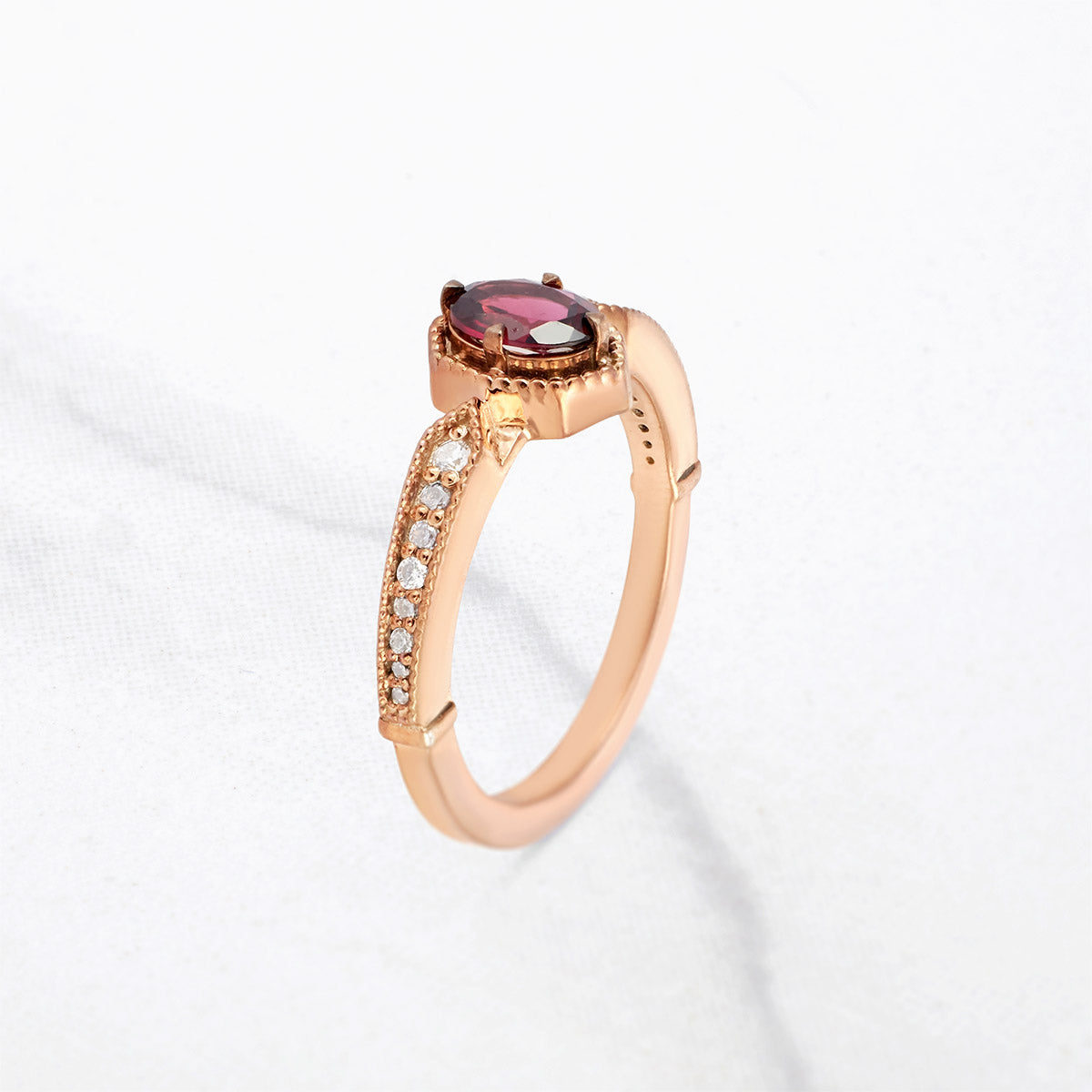 Oval Cut Natural Rhodolite Ring Art Deco Vintage Engagement Rings Rose Gold