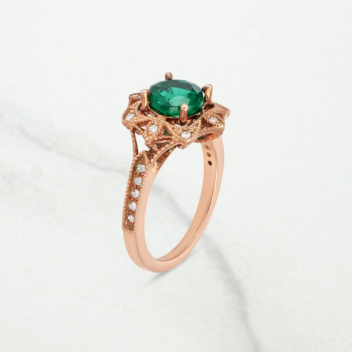 Women's Vintage Engagement Rings Cushion Cut Green Emerald