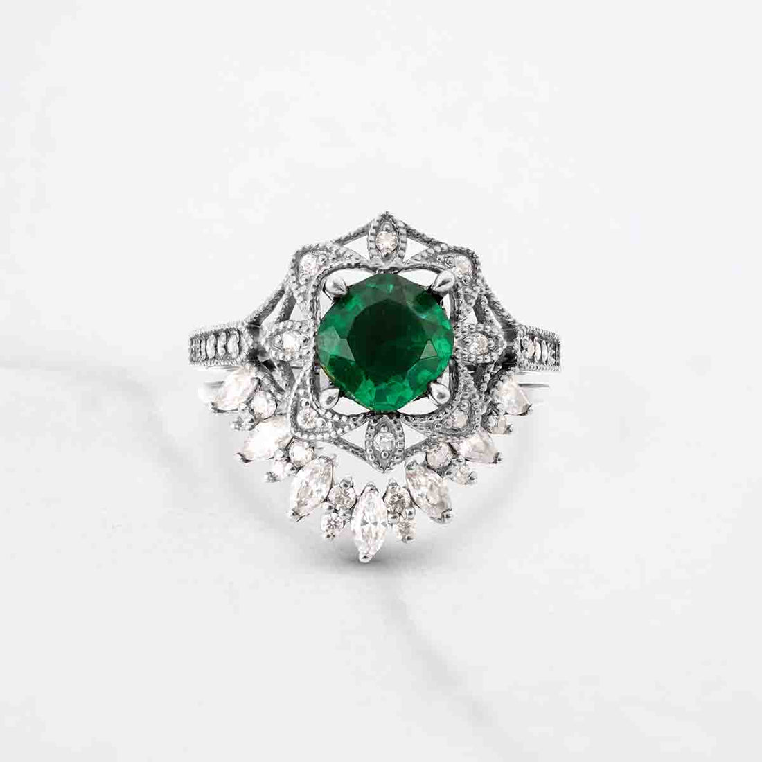 Milgrain Art Deco Engagement Ring Set Green Emerald Vintage Bridal Rings