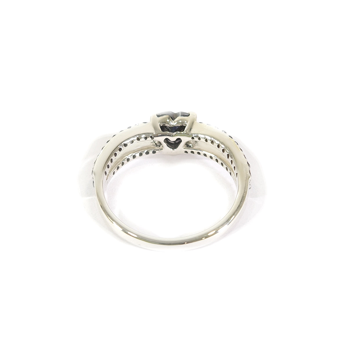 HEART SHAPE ONYX WEDDING RING