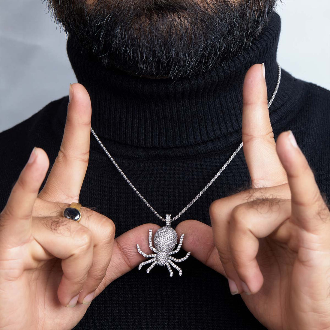Iced Out Spider Pendant Necklace Unisex CZ Diamond Sterling Silver Hip Hop Gothic Jewelry
